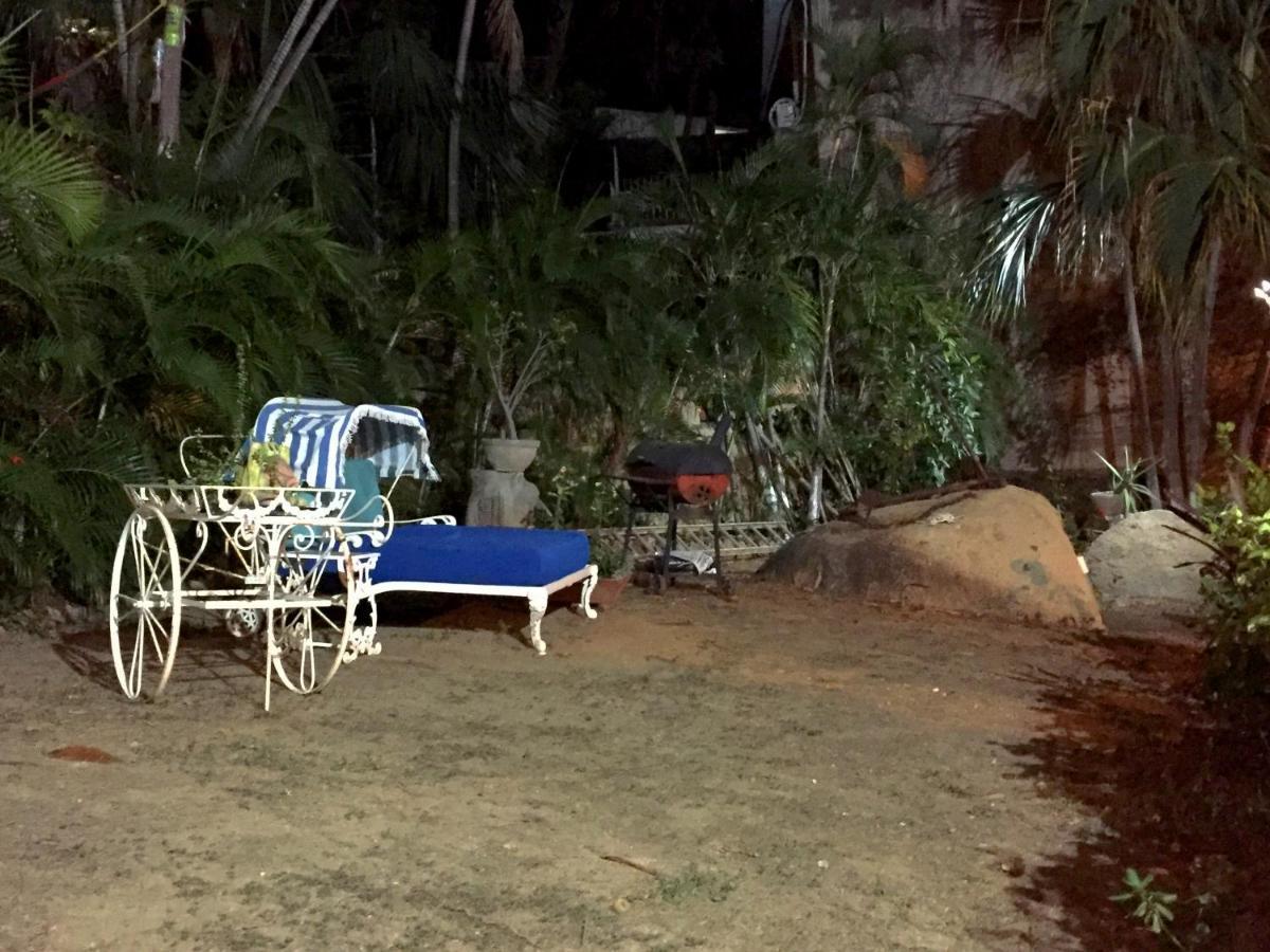 Villa Palmitas Acogedor Departamento Nivel Piscina Gigante Jardines Acapulco Eksteriør billede
