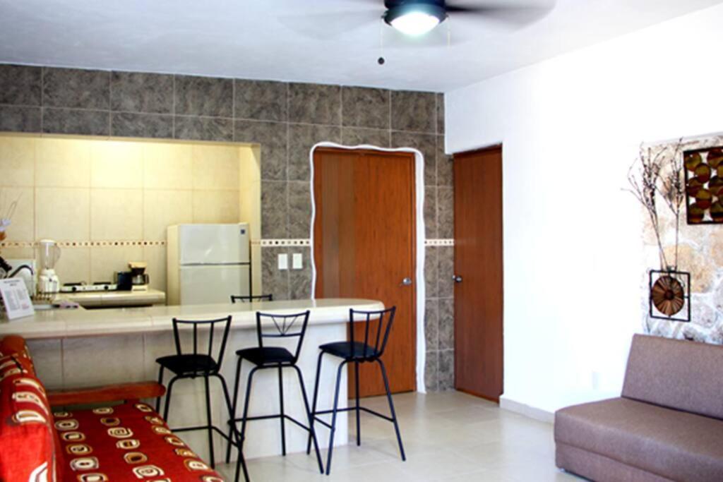 Villa Palmitas Acogedor Departamento Nivel Piscina Gigante Jardines Acapulco Eksteriør billede
