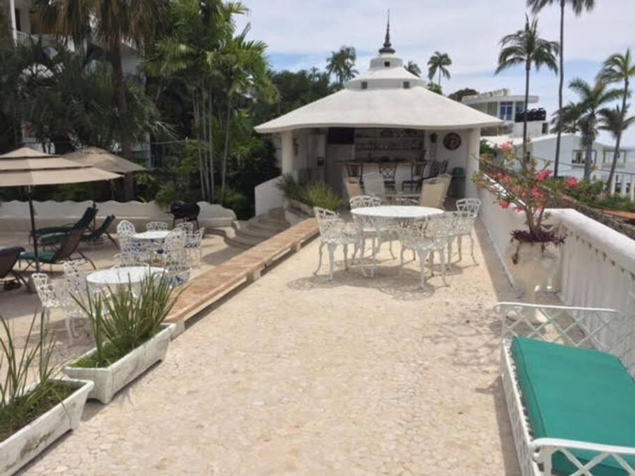 Villa Palmitas Acogedor Departamento Nivel Piscina Gigante Jardines Acapulco Eksteriør billede